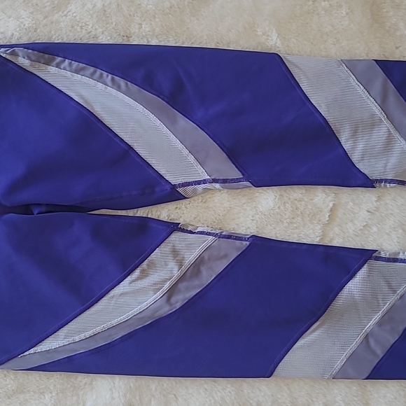 Fabletics Powerhold Purple Colorblock Mesh Panel Athletic Athleisure Leggings - Picture 3 of 12